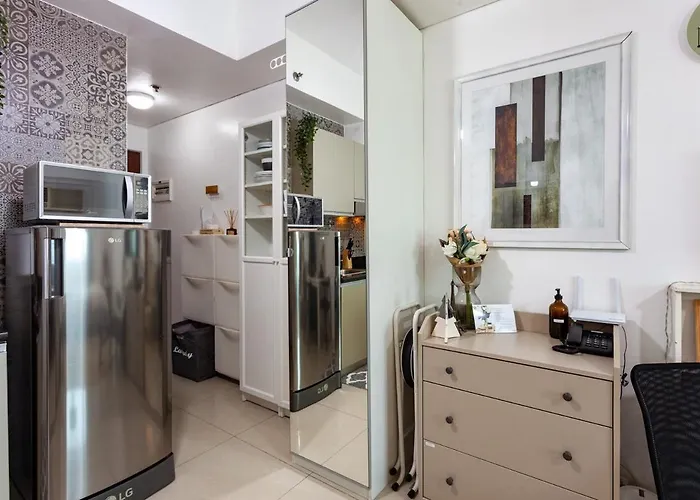 Apartment Makati Near Airport & Greenbelt
